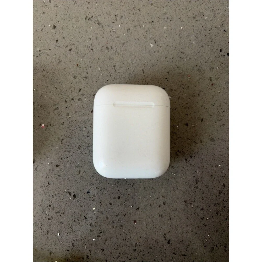 Apple AirPods 1st Gen Charging Case Only A1602 Lightning  - untested / parts